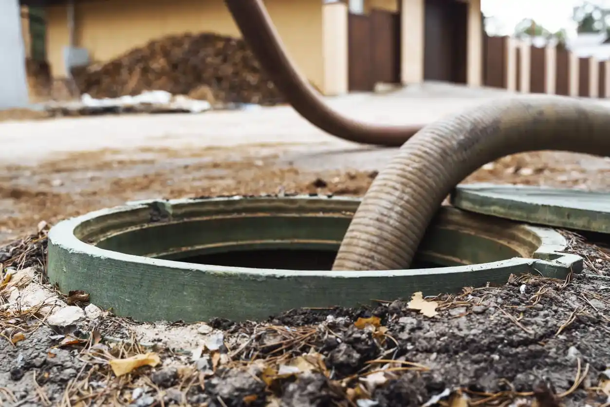septic tank services Lowden